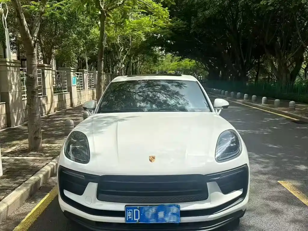 Porsche Macan — миниатюра 2