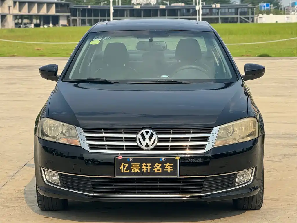 Volkswagen Lavida — миниатюра 2