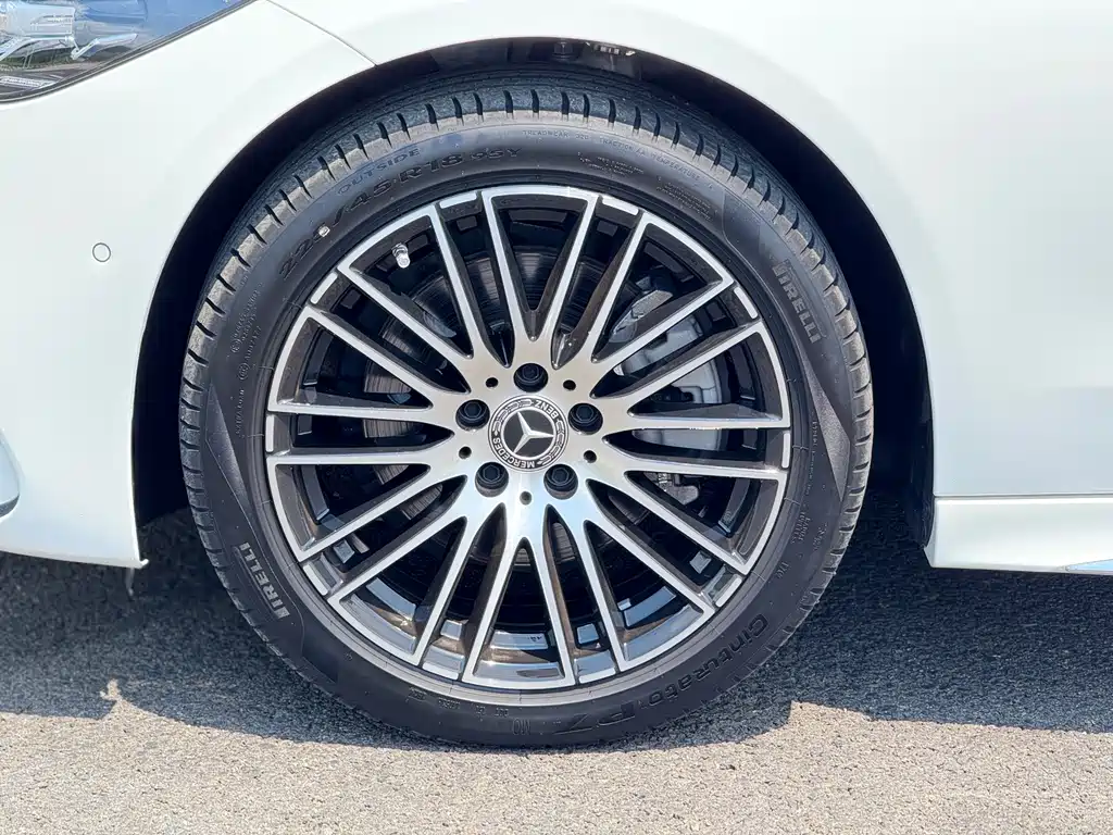 Mercedes-Benz C-Class — миниатюра 20