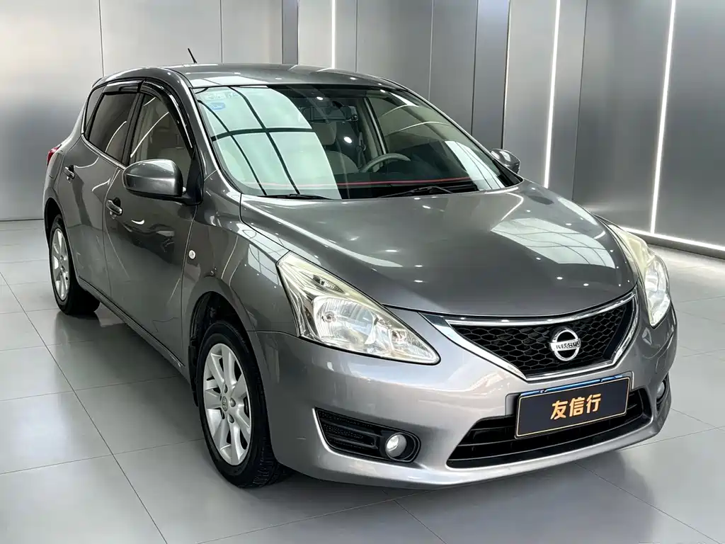 Nissan Tiida — миниатюра 3