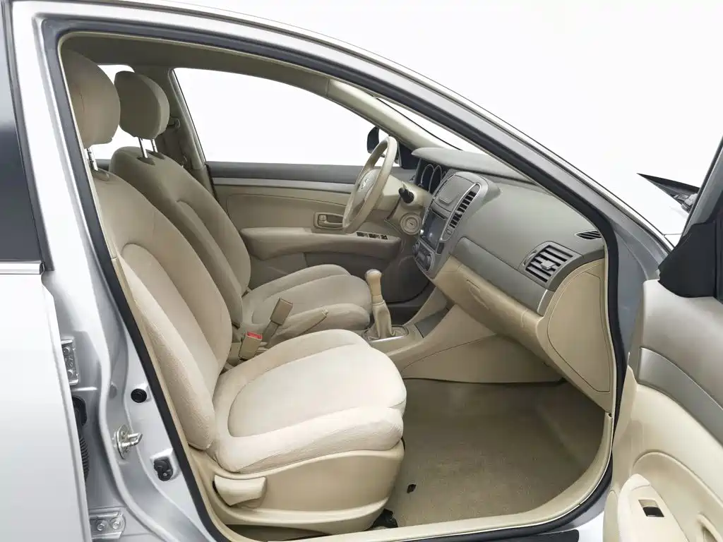 Nissan Sylphy — миниатюра 23