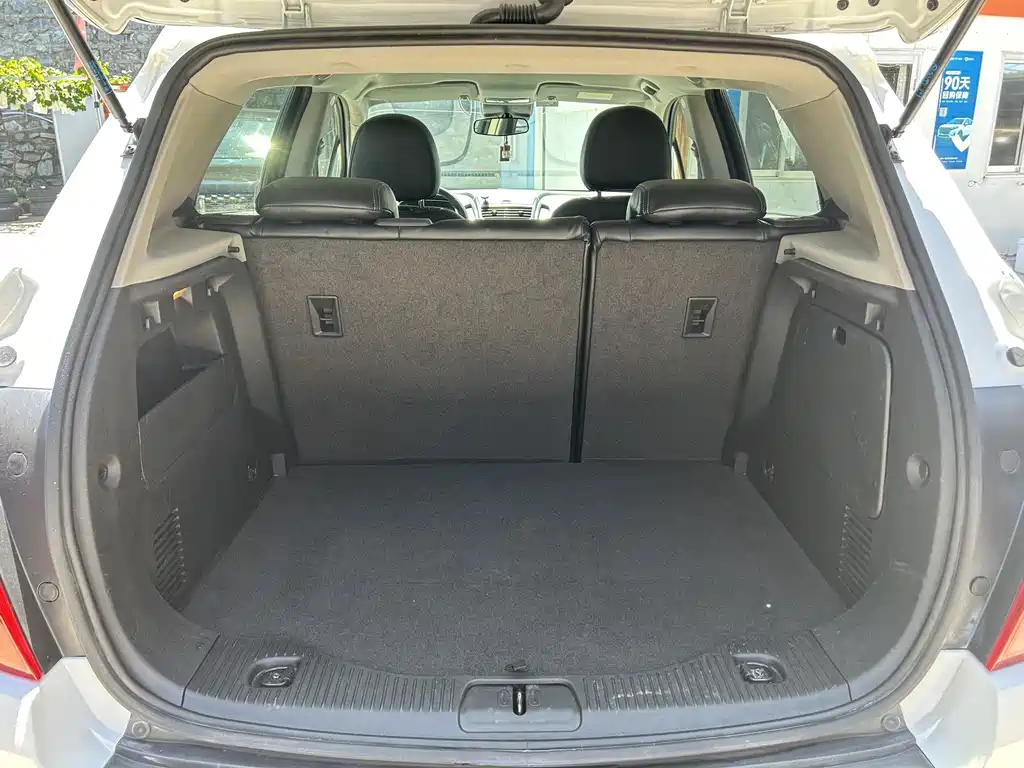Chevrolet Trax — миниатюра 6