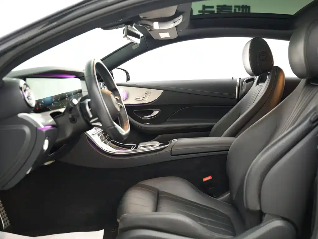 Mercedes-Benz E-Class (Import) — миниатюра 4