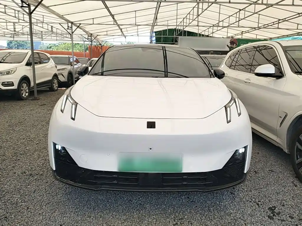 Lynk & Co Z20 — миниатюра 3