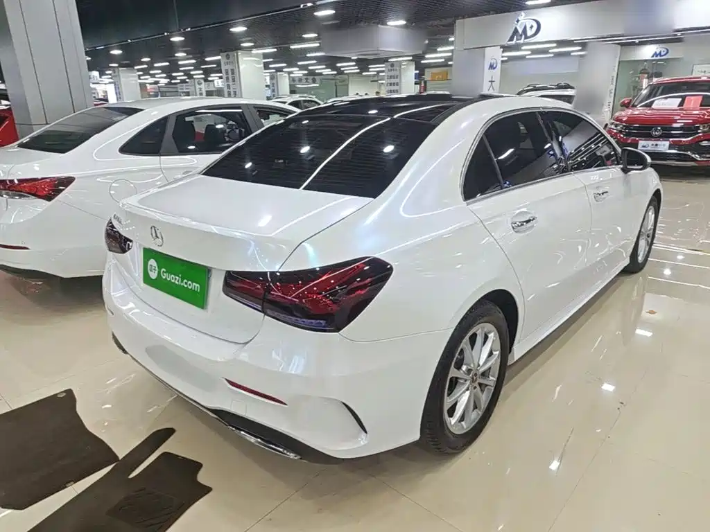 Mercedes-Benz A-Class — миниатюра 7