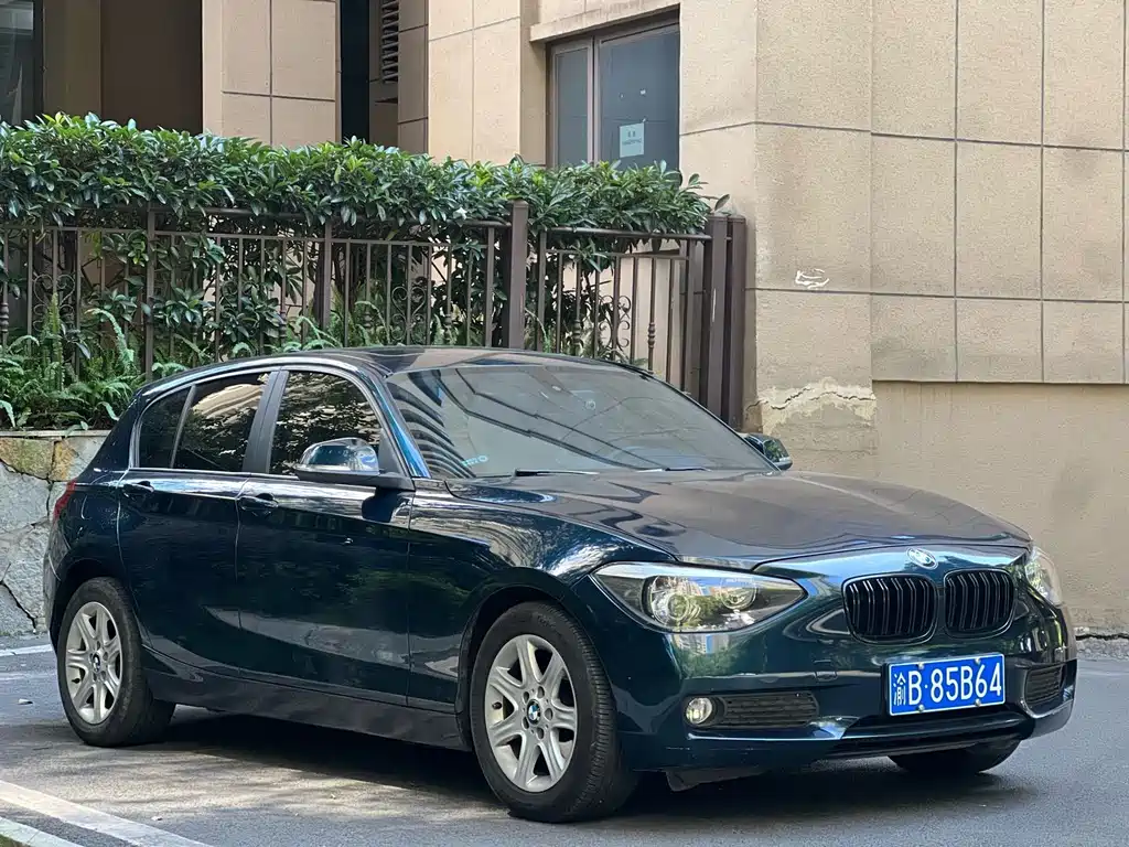 BMW 1 Series (Import) — миниатюра 3