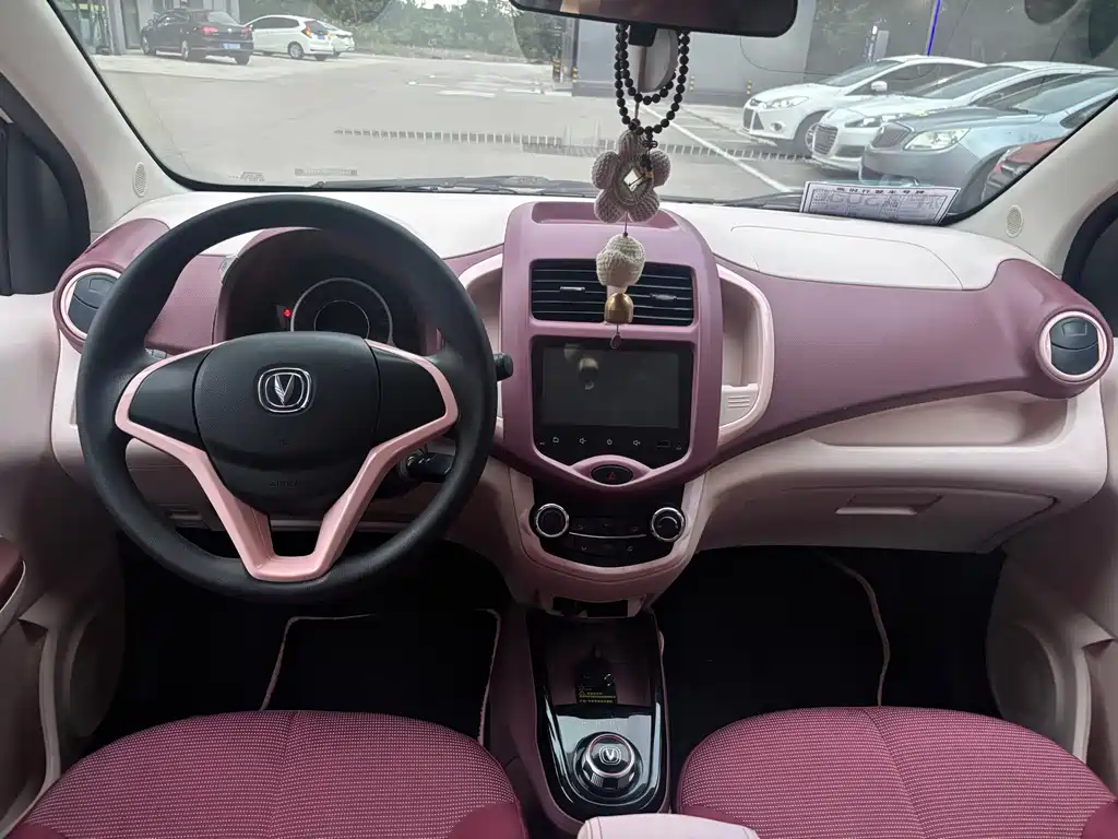 Changan Benben E-Star — миниатюра 9