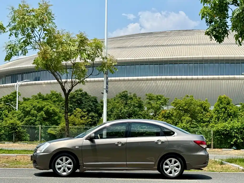 Nissan Sylphy — миниатюра 5