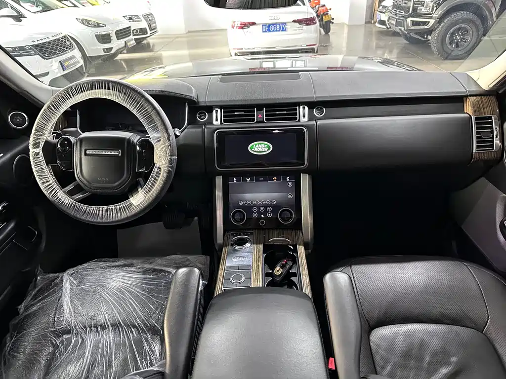 Land Rover Range Rover 2018 3.0 SC V6 Vogue Long Wheelbase