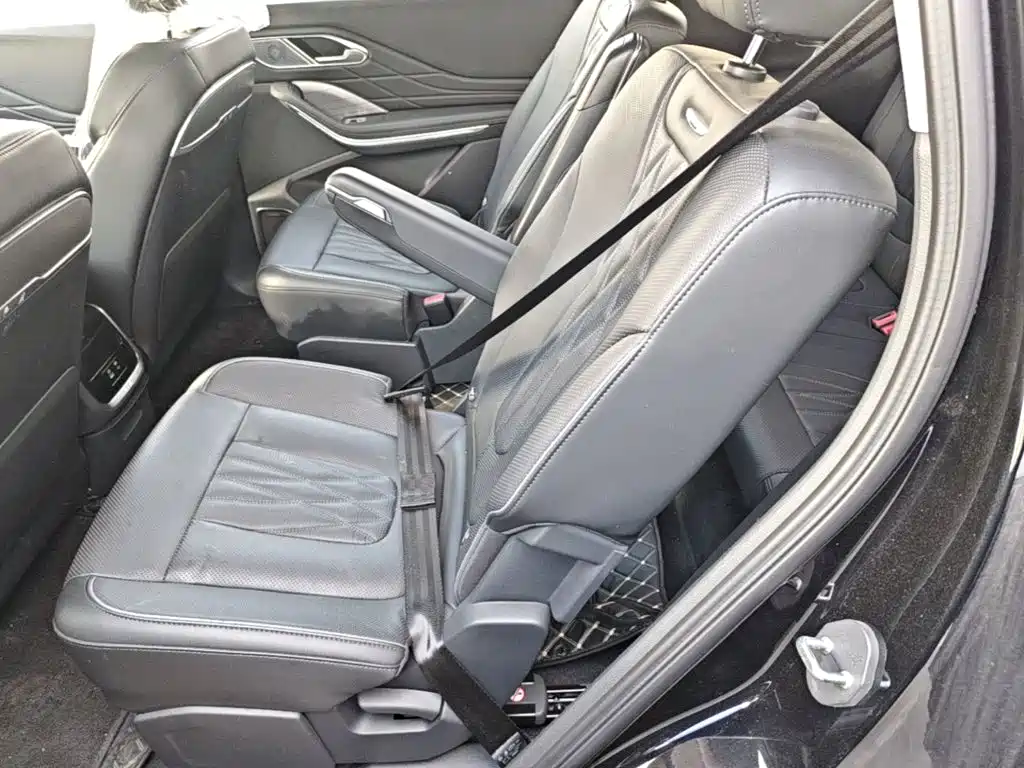 Hongqi Hongqi HS7 PHEV — миниатюра 17