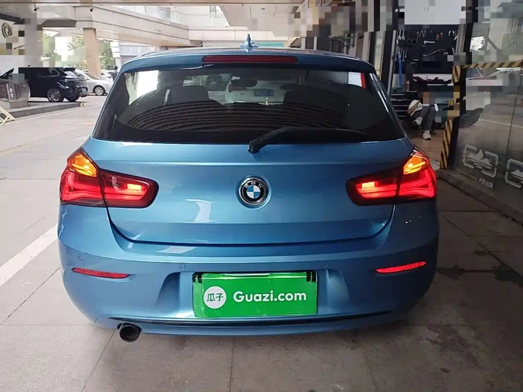 BMW 1 Series (Import) — миниатюра 6