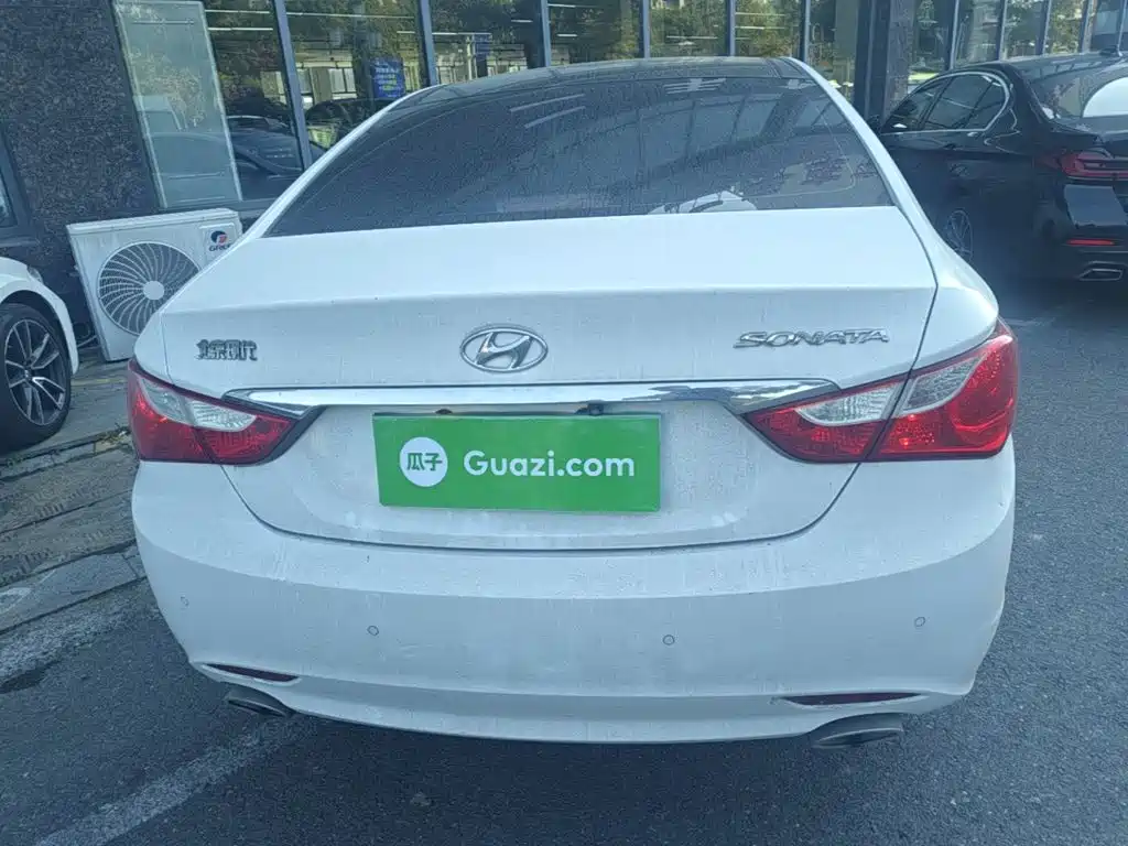 Hyundai Sonata — миниатюра 6