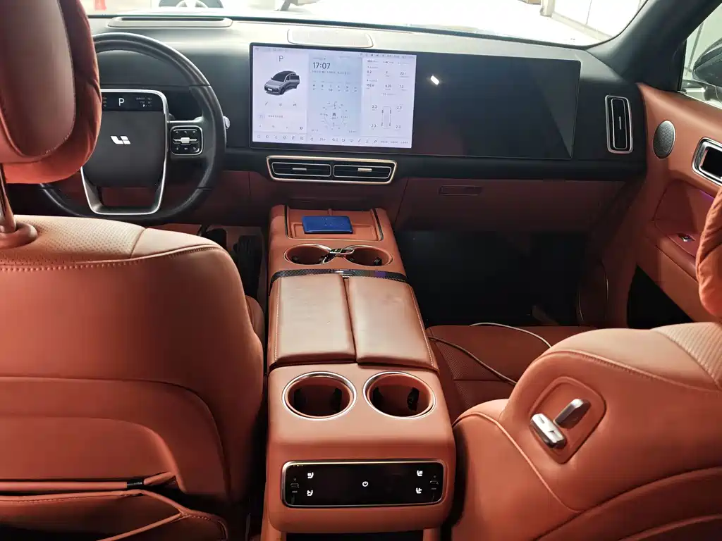 Li Auto Li L8 — миниатюра 9