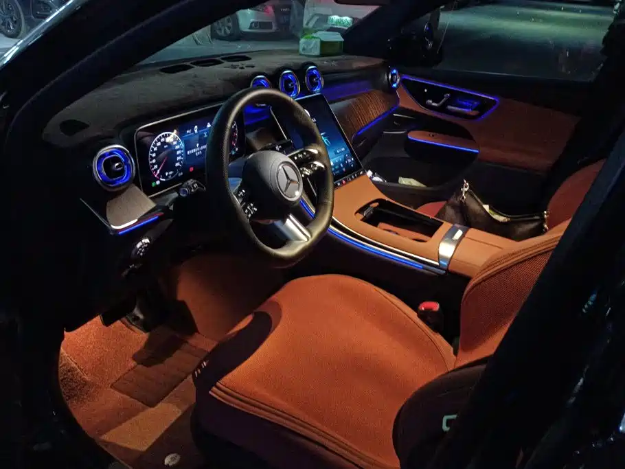 Mercedes-Benz GLC — миниатюра 8