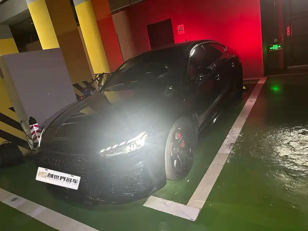 Audi RS 5 2025