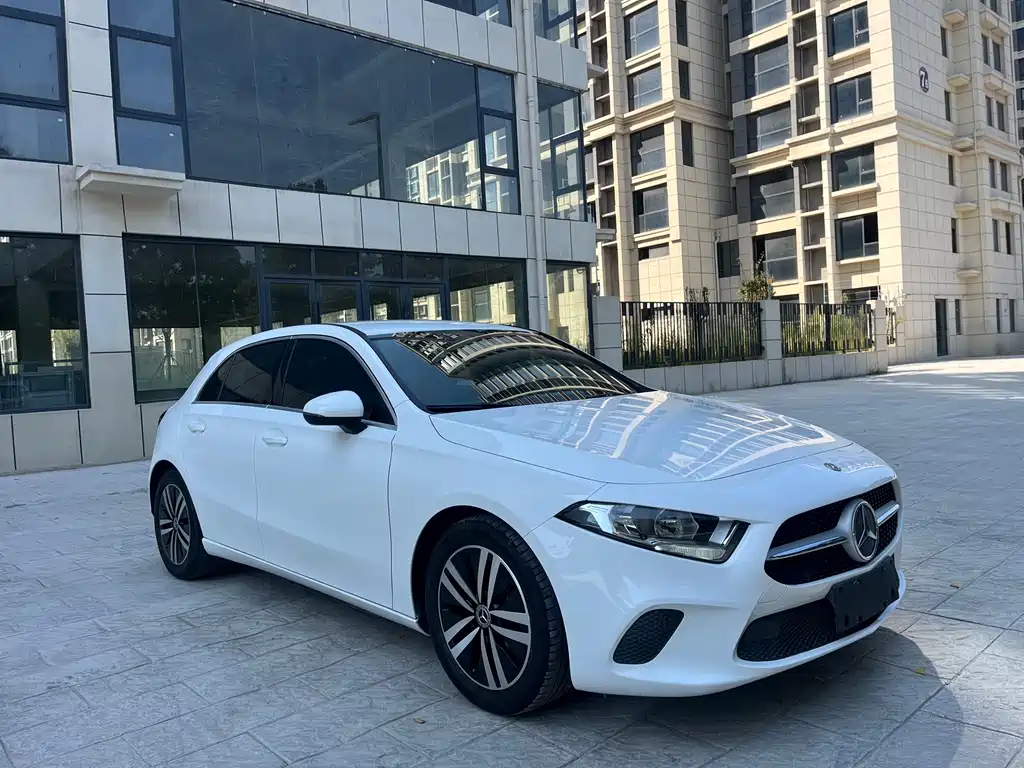 Mercedes-Benz A-Class — миниатюра 3