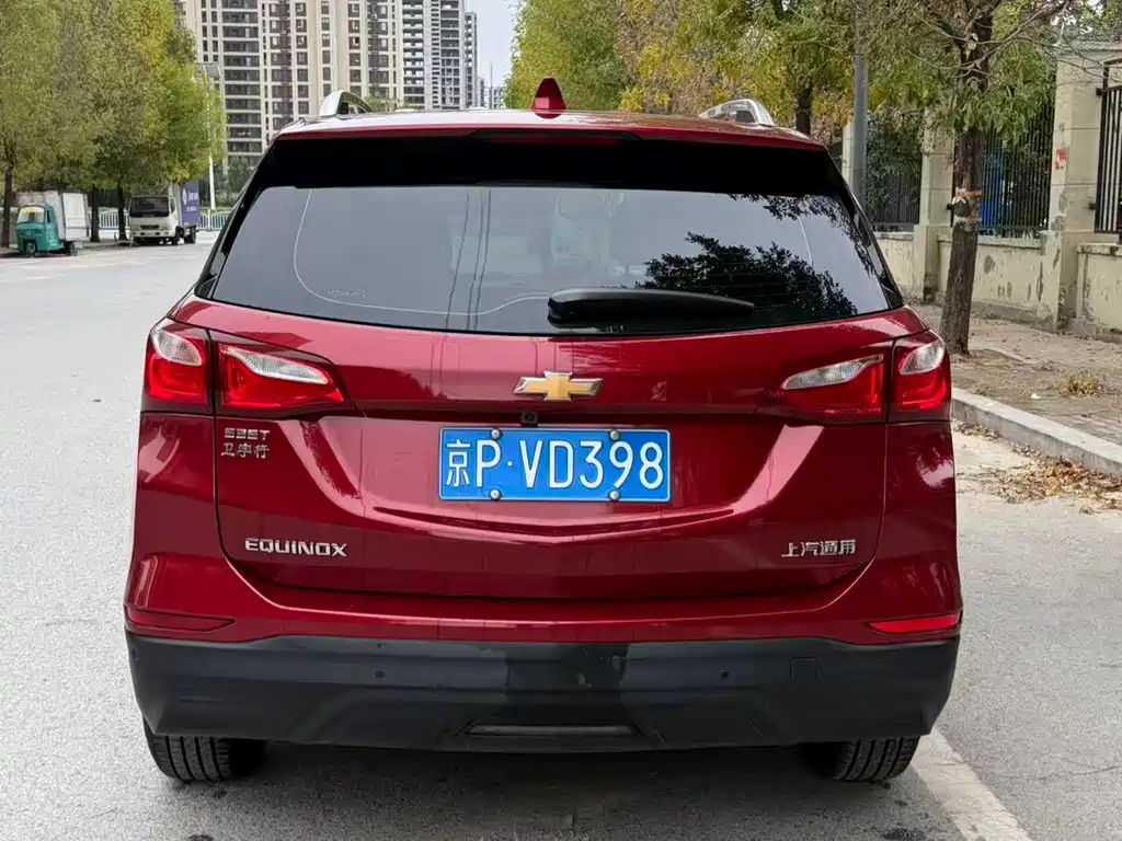 Chevrolet Equinox — миниатюра 8