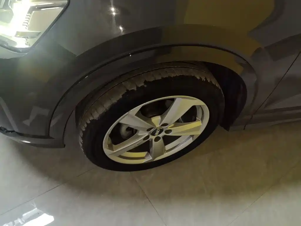 Audi Q2L — миниатюра 23