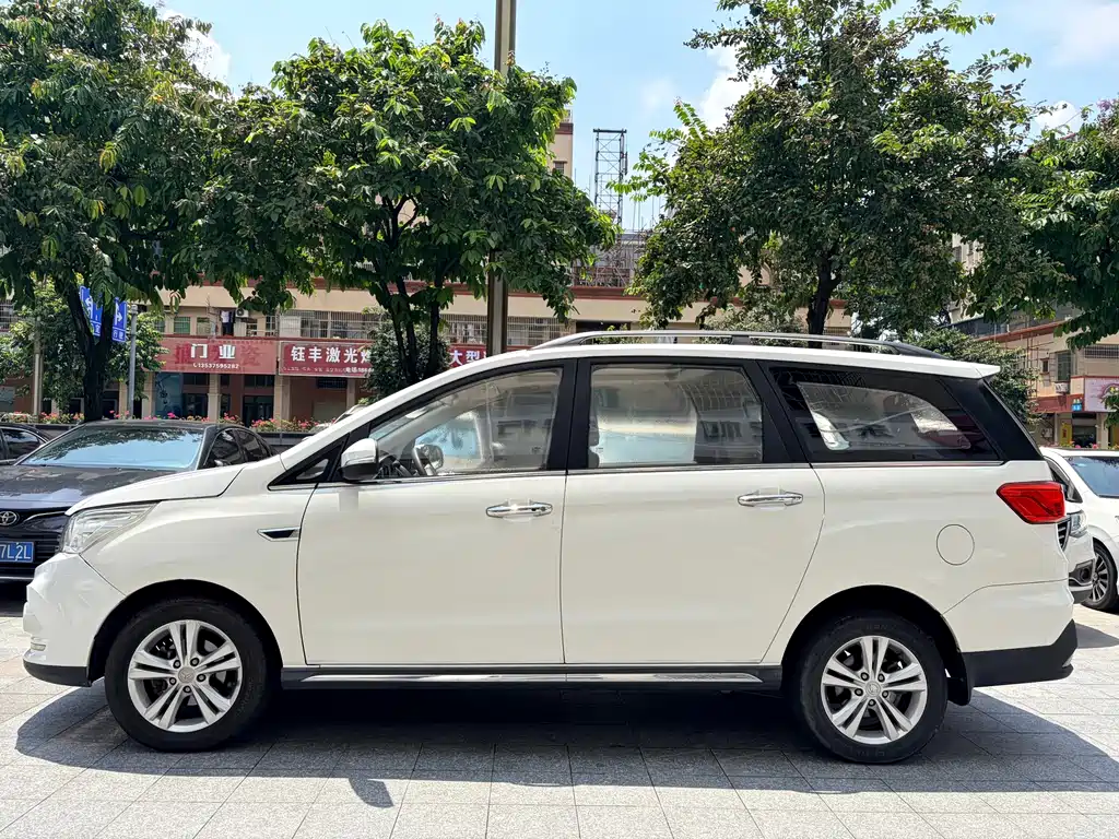 Huasu Huansu H3 — миниатюра 4