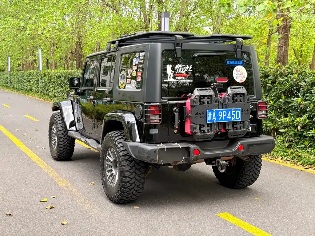 Jeep Wrangler — миниатюра 2