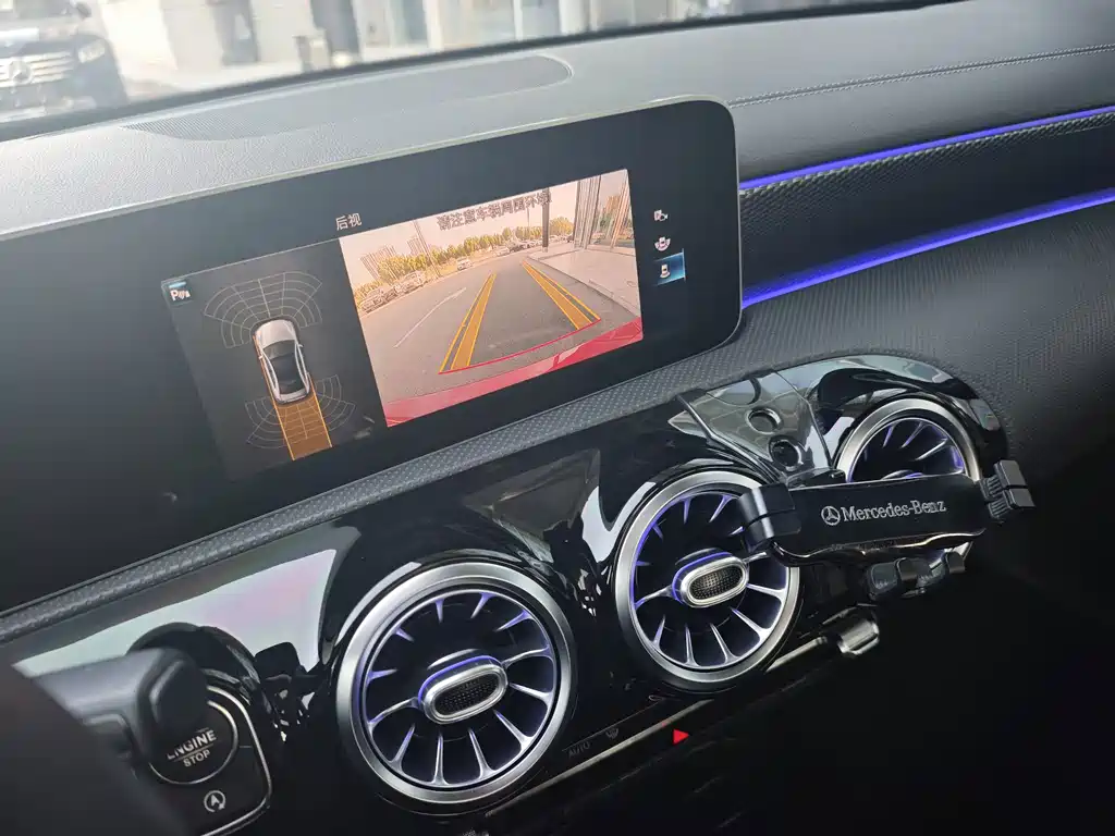 Mercedes-Benz A-Class — миниатюра 15