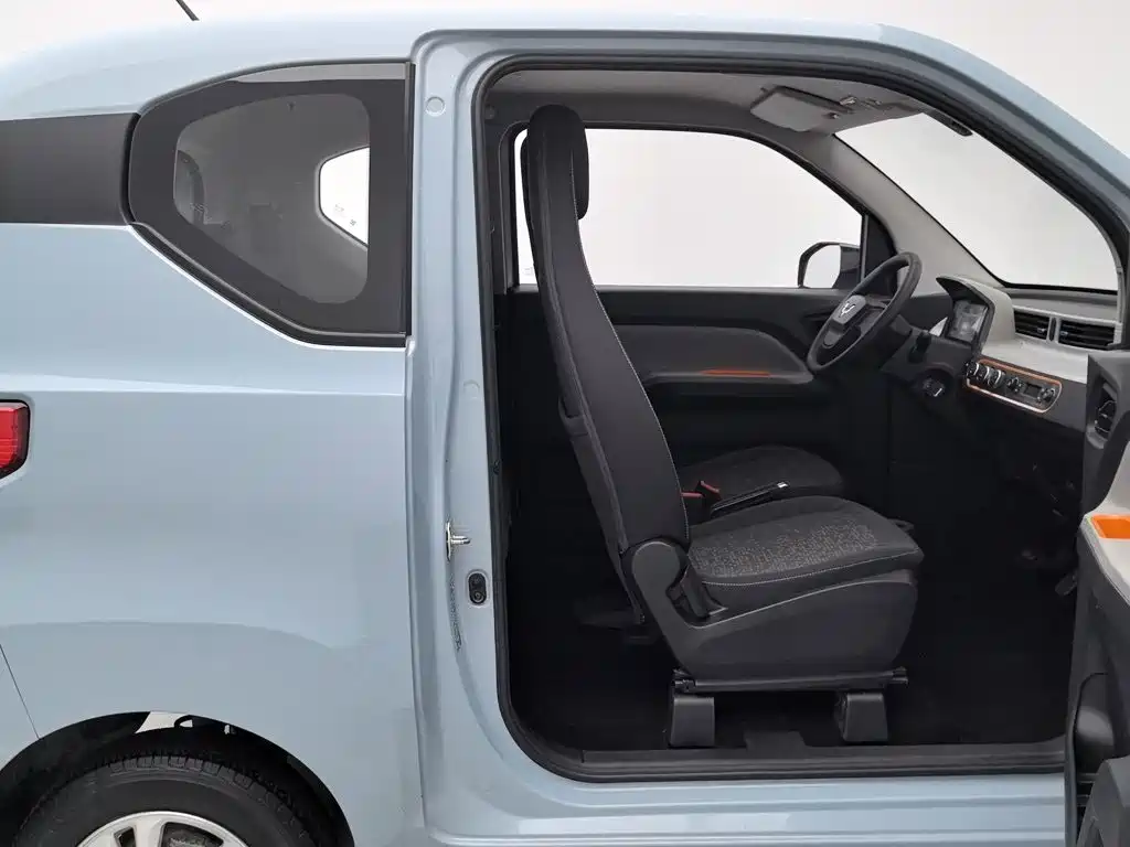 Wuling MINIEV — миниатюра 23