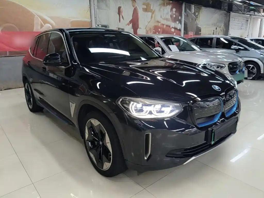 BMW iX3 — миниатюра 4