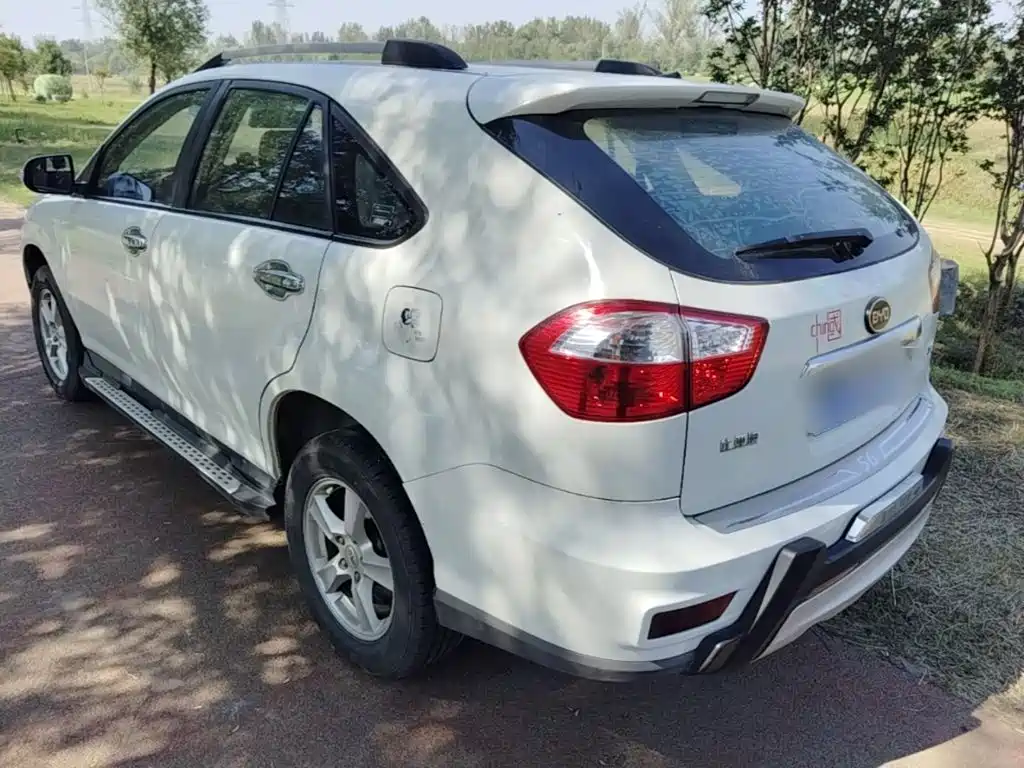 BYD S6 — миниатюра 5