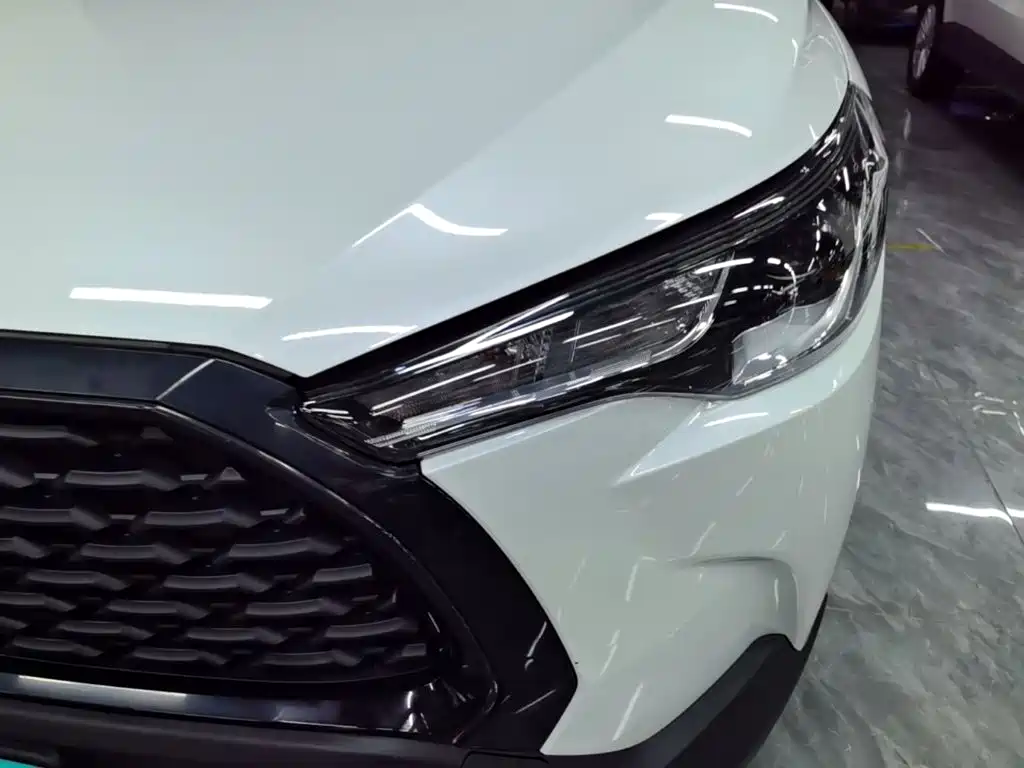 Toyota Corolla Cross — миниатюра 24