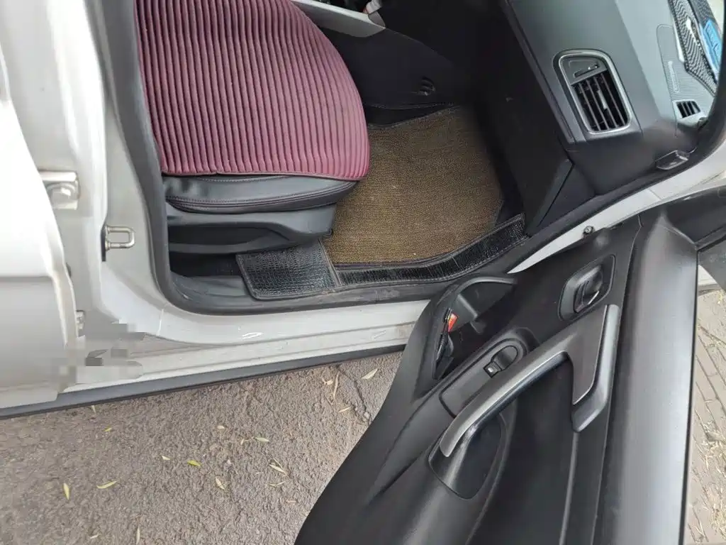 Citroen C3-XR — миниатюра 18