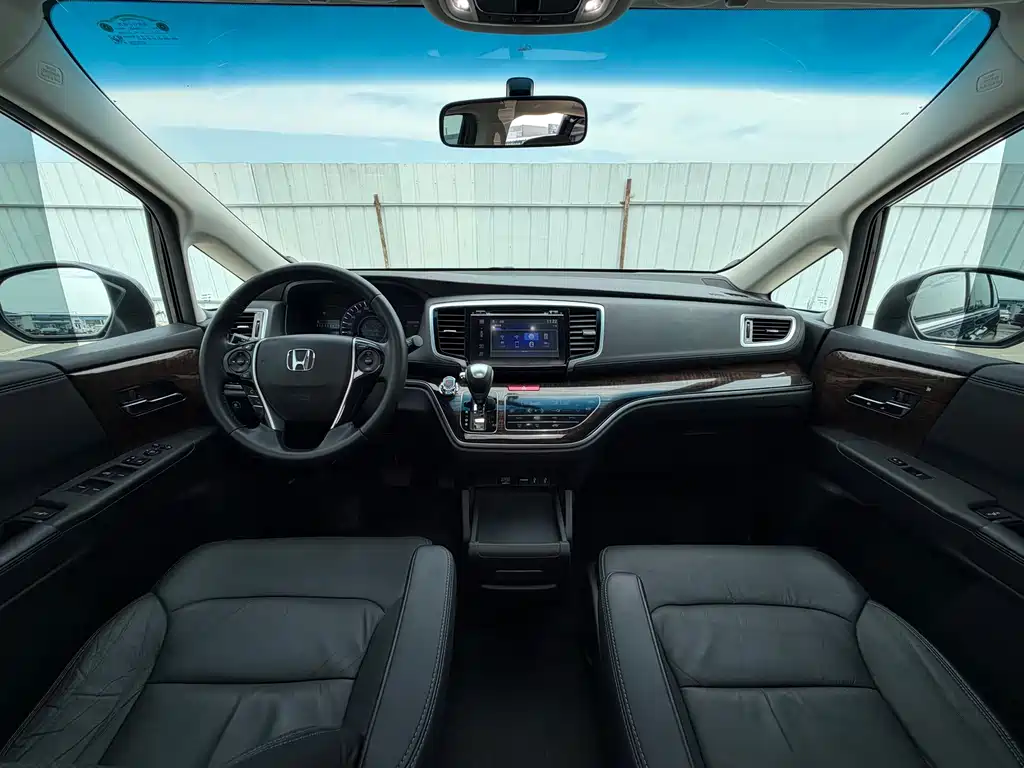 Honda Odyssey — миниатюра 16