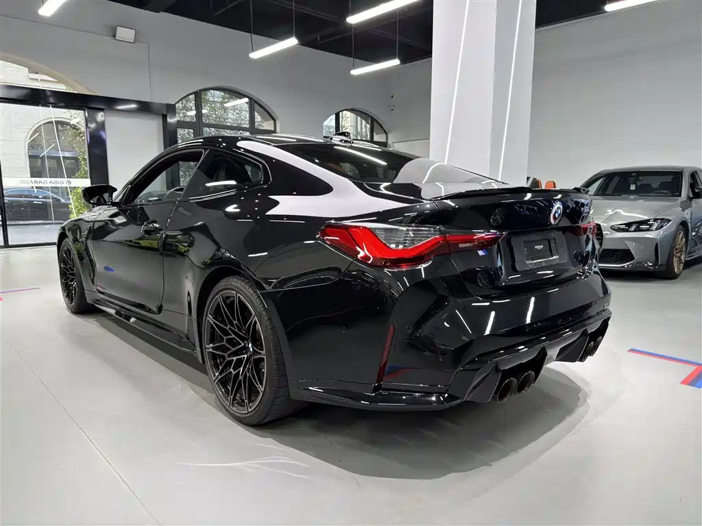 BMW M4 — миниатюра 4