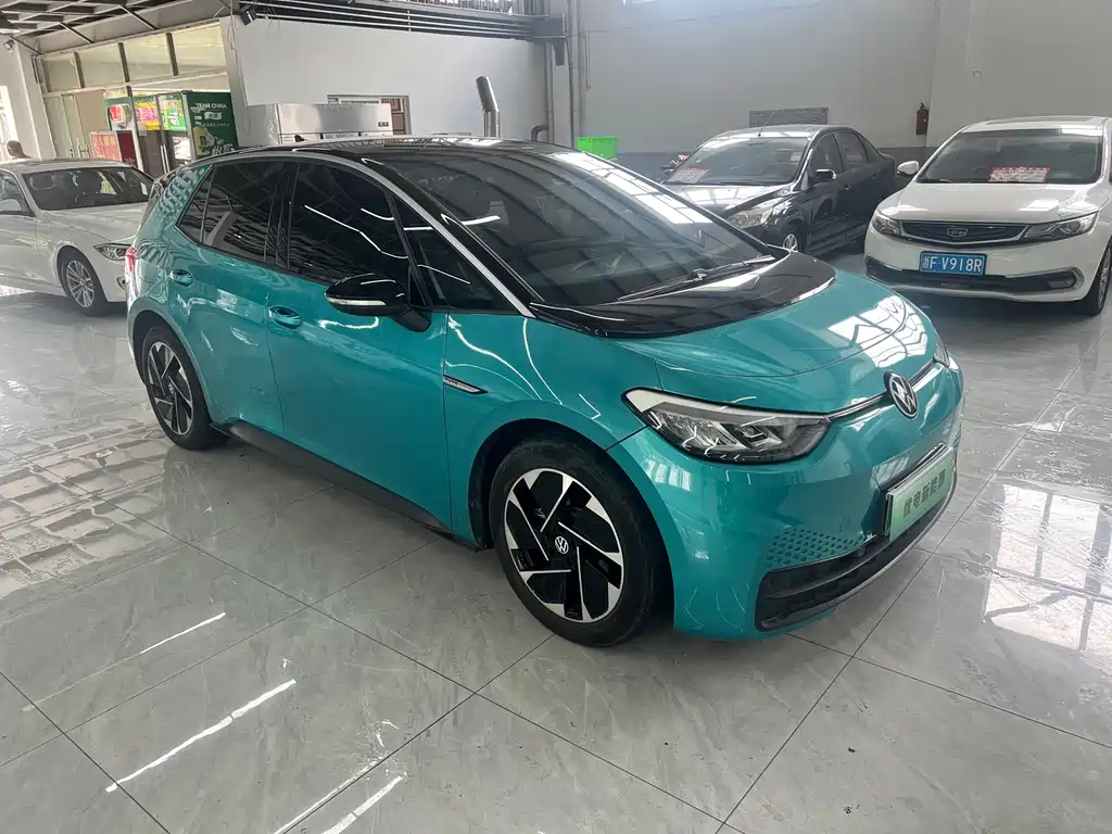 Volkswagen ID.3 — миниатюра 3