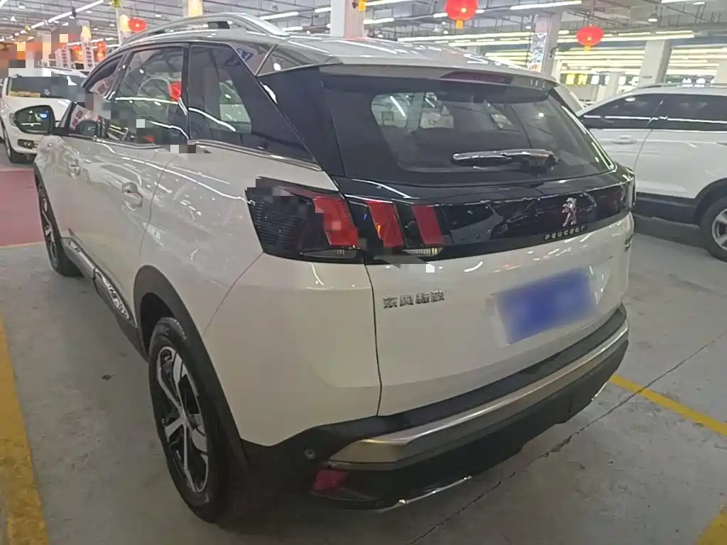 Peugeot 4008 — миниатюра 5