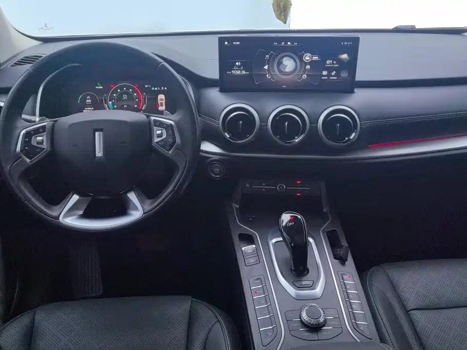 Wey Wey VV6 — миниатюра 12