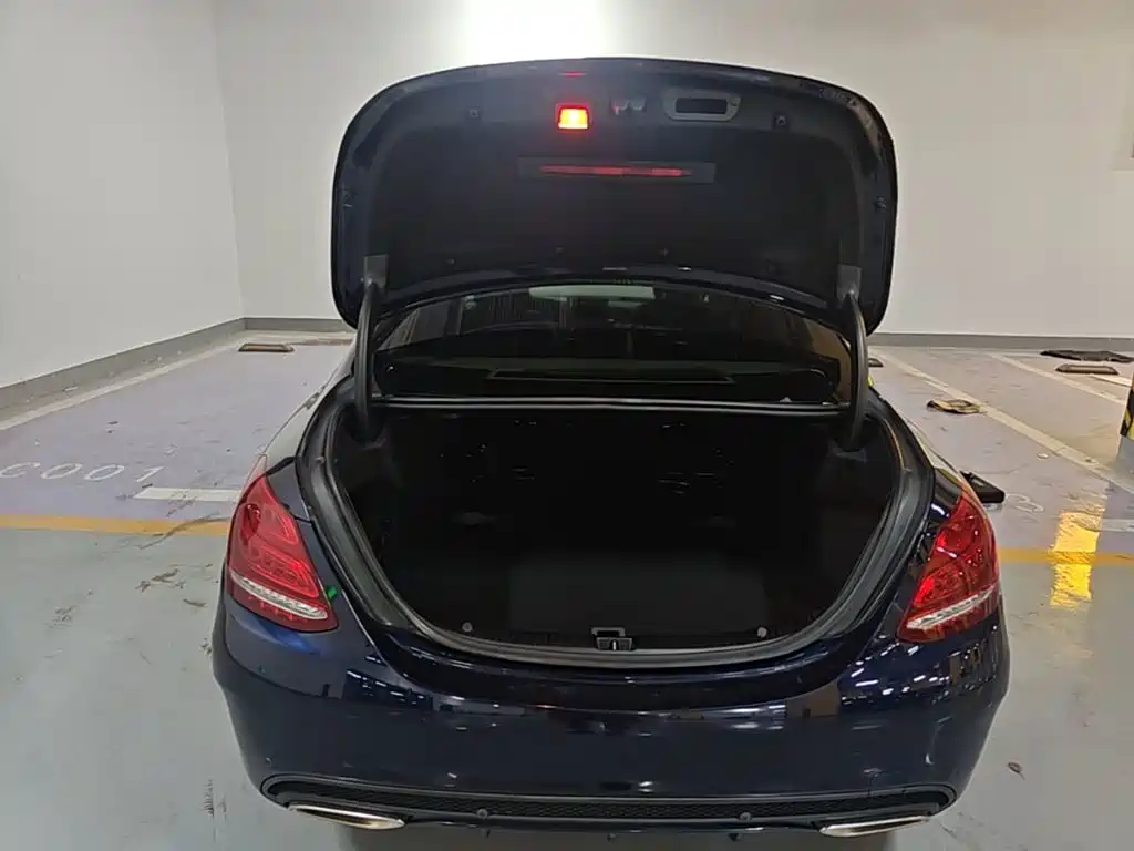 Mercedes-Benz C-Class — миниатюра 19