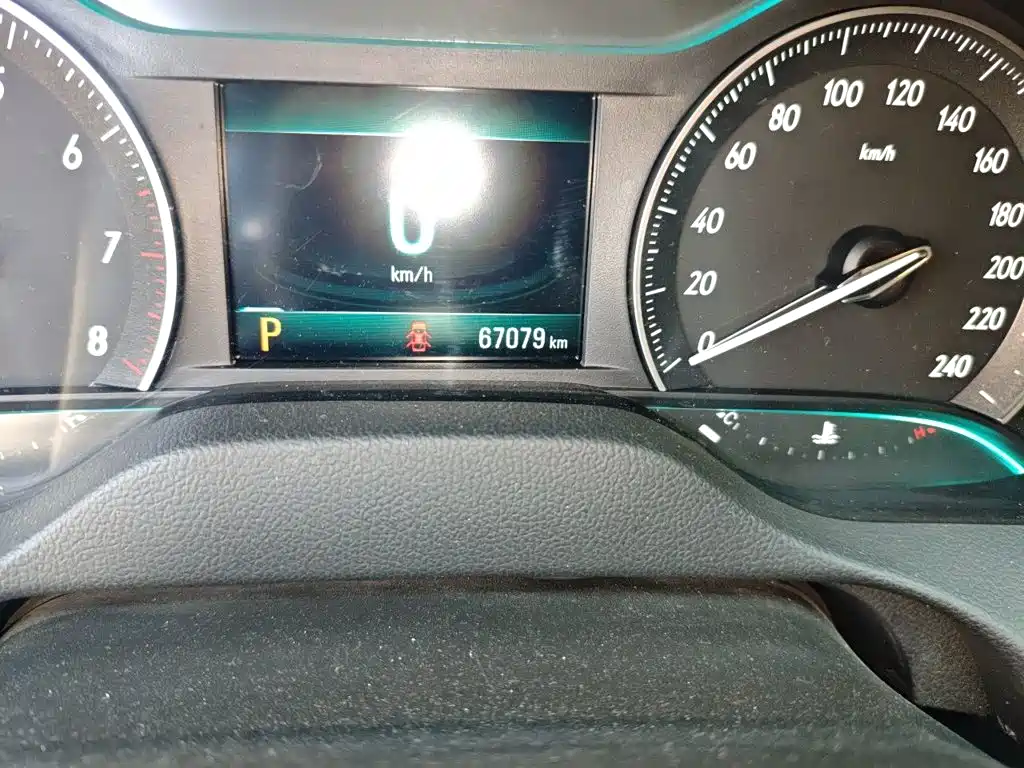 Buick Excelle — миниатюра 8