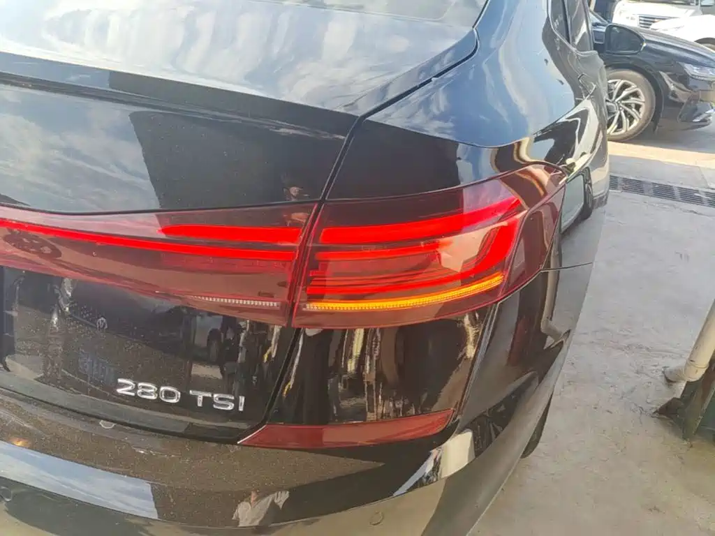 Volkswagen Passat — миниатюра 8