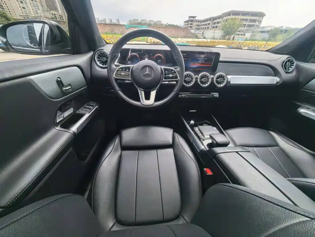 Mercedes-Benz GLB — миниатюра 5