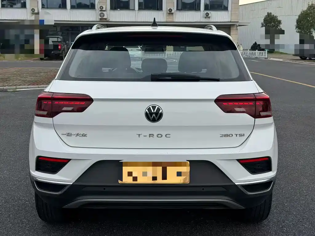 Volkswagen T-Roc — миниатюра 4