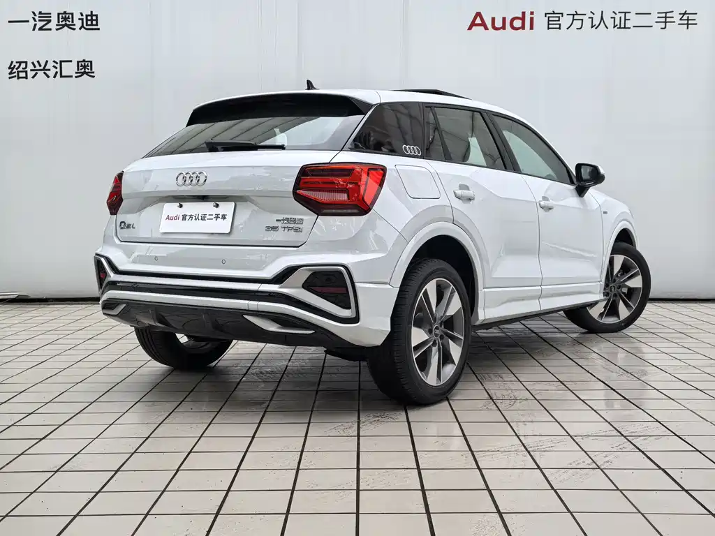 Audi Q2L 2024 35TFSI Fashion