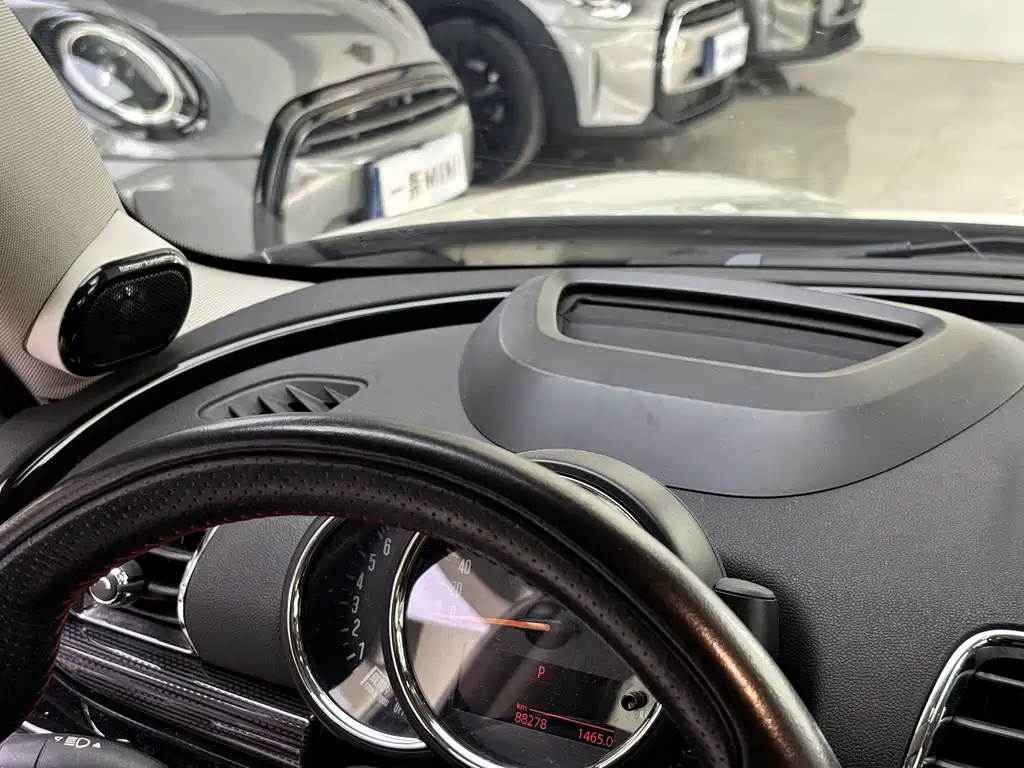 MINI Mini Clubman — миниатюра 9
