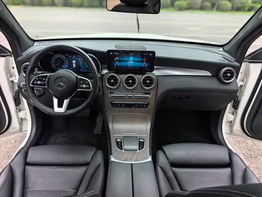 Mercedes-Benz GLC — миниатюра 15