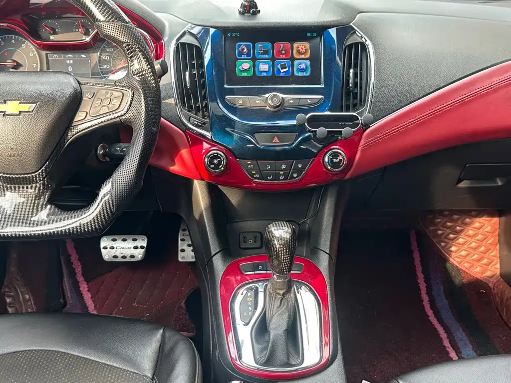 Chevrolet Cruze — миниатюра 10