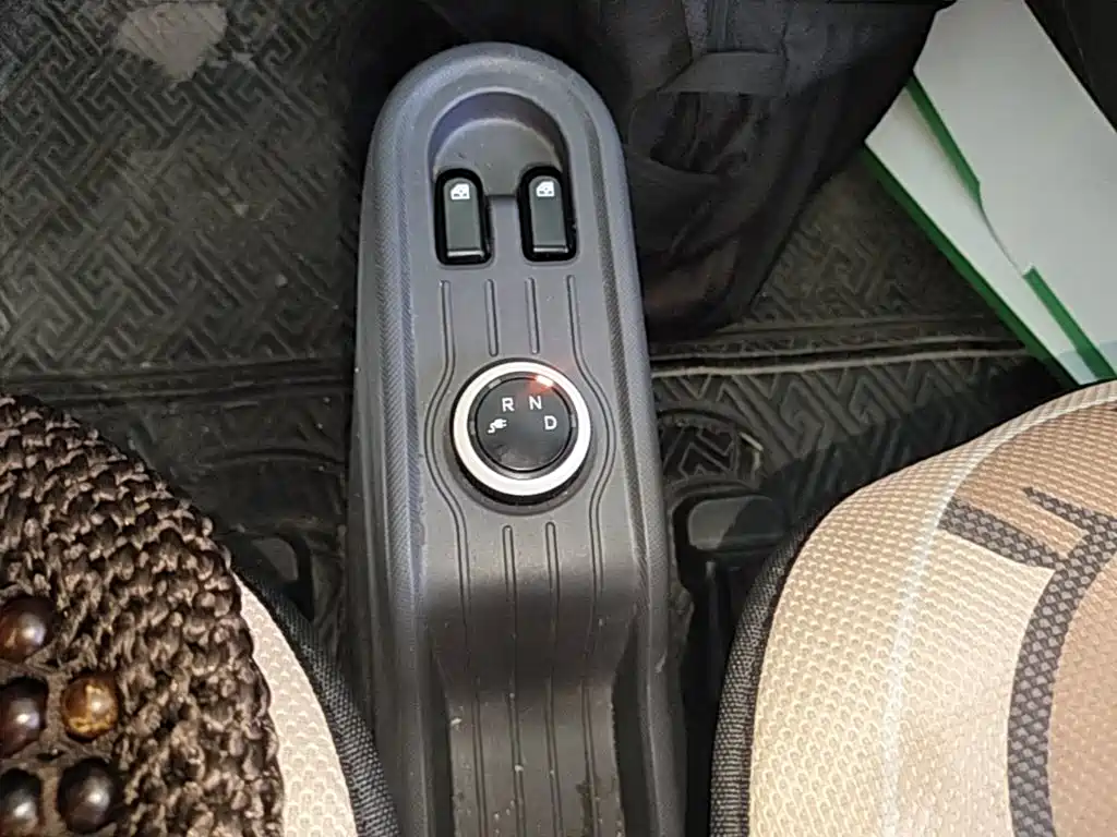Wuling MINIEV — миниатюра 14