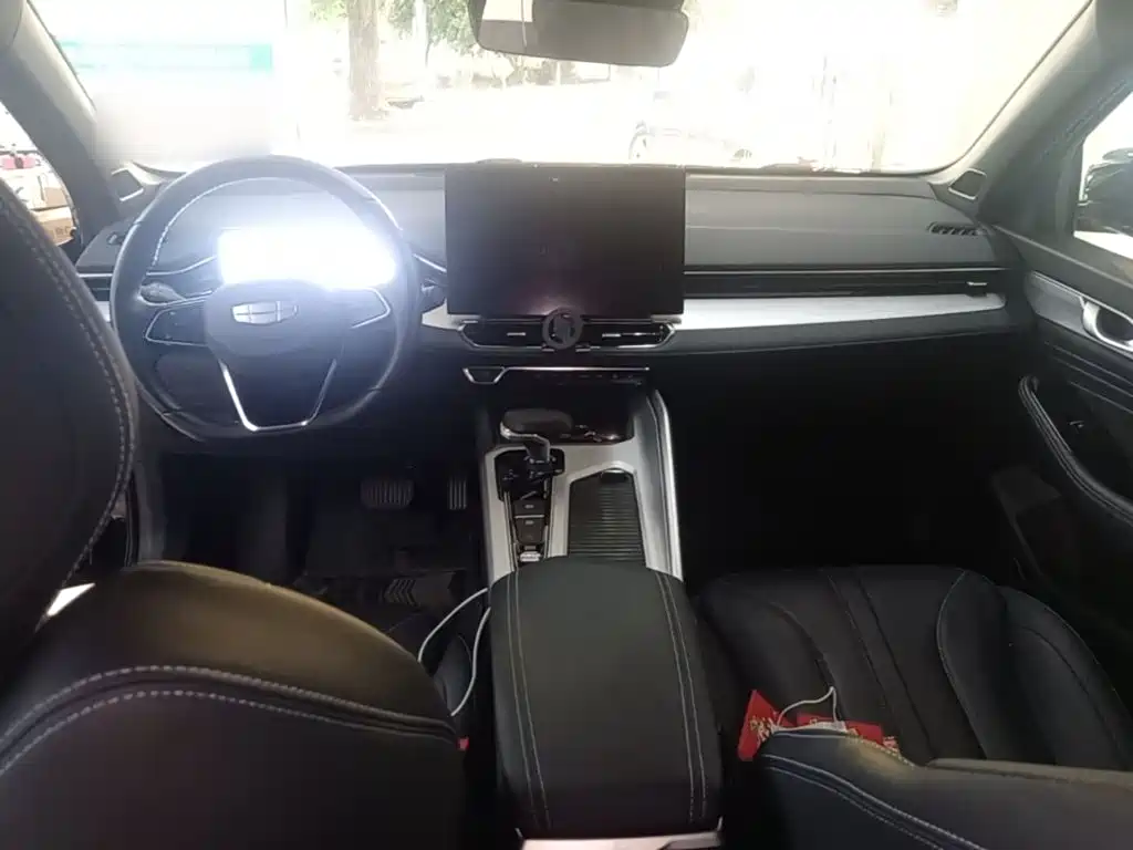 Geely Xingrui — миниатюра 10