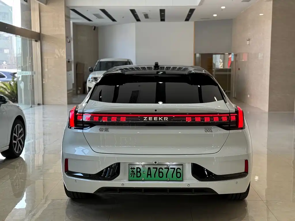 ZEEKR EXTREME KRYPTON 001