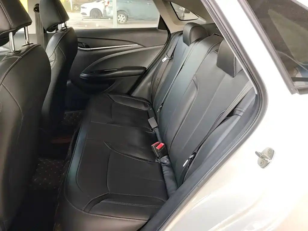 Buick Excelle — миниатюра 17