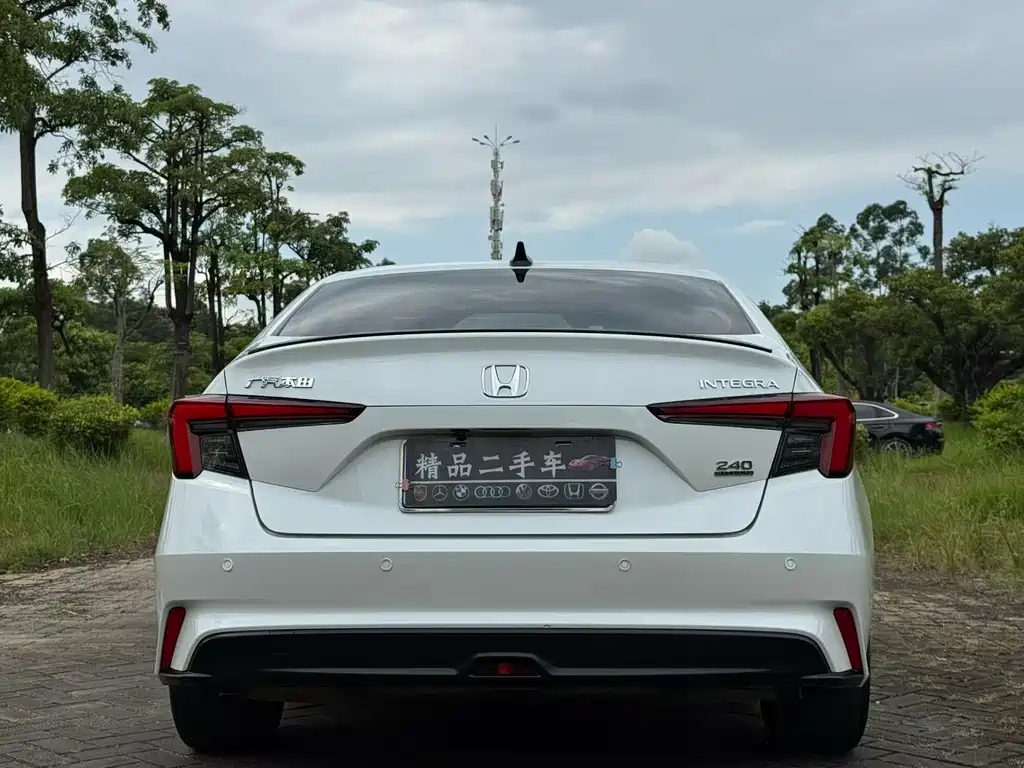 Honda Integra — миниатюра 4