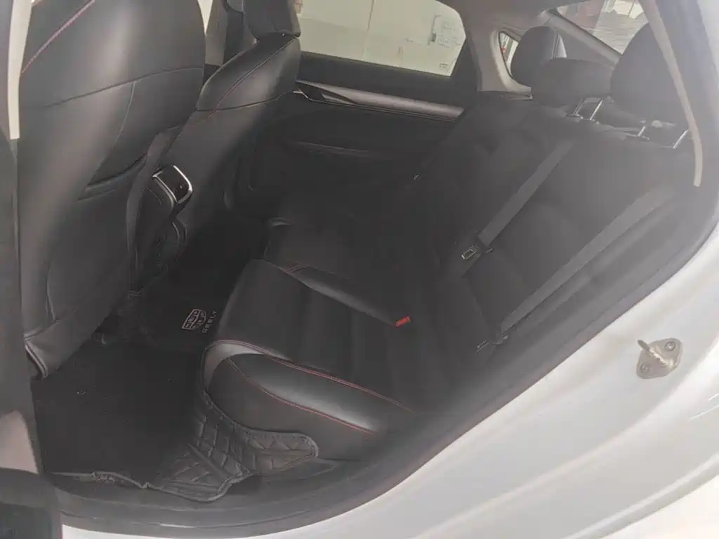 Geely Binrui — миниатюра 17